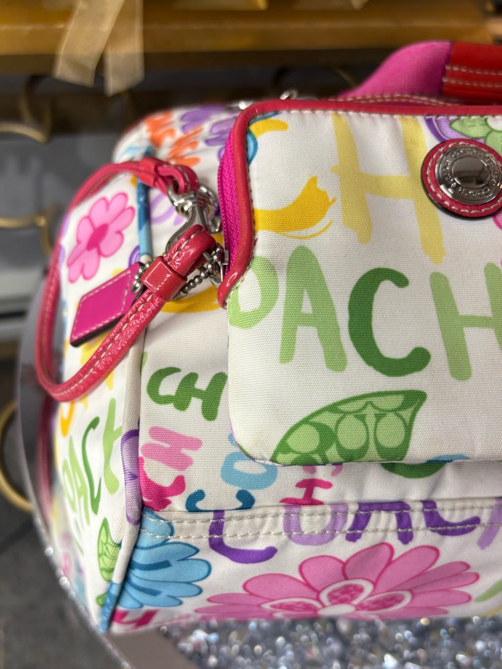 Coach 2010 y2k poppy Daisy Graffiti Floral set EUC - Picture 12 of 16